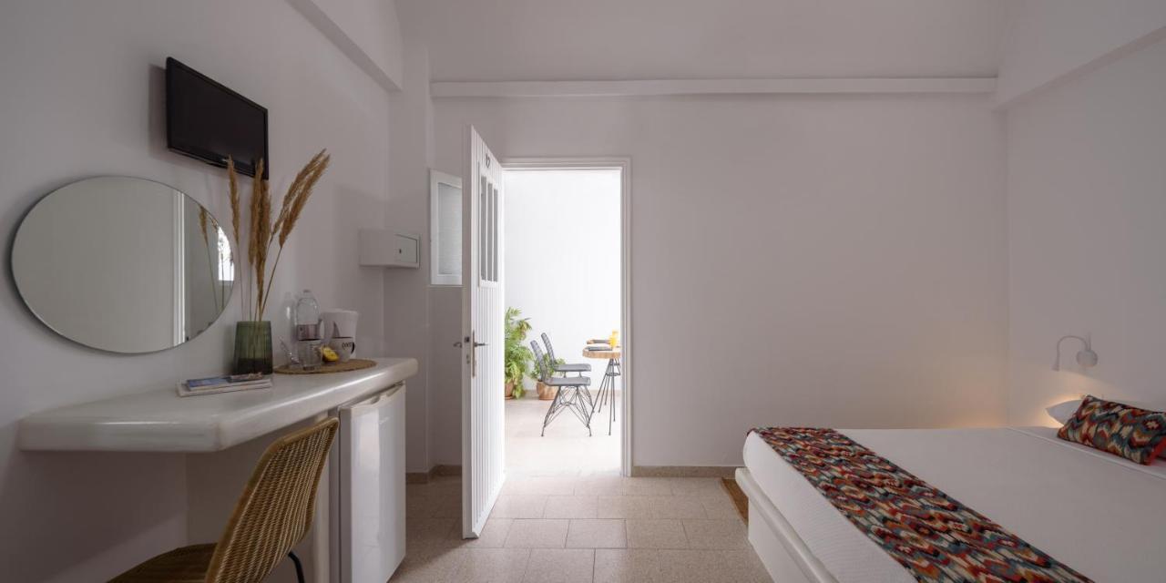 Cal Day Rooms Santorini Perissa  Exterior foto