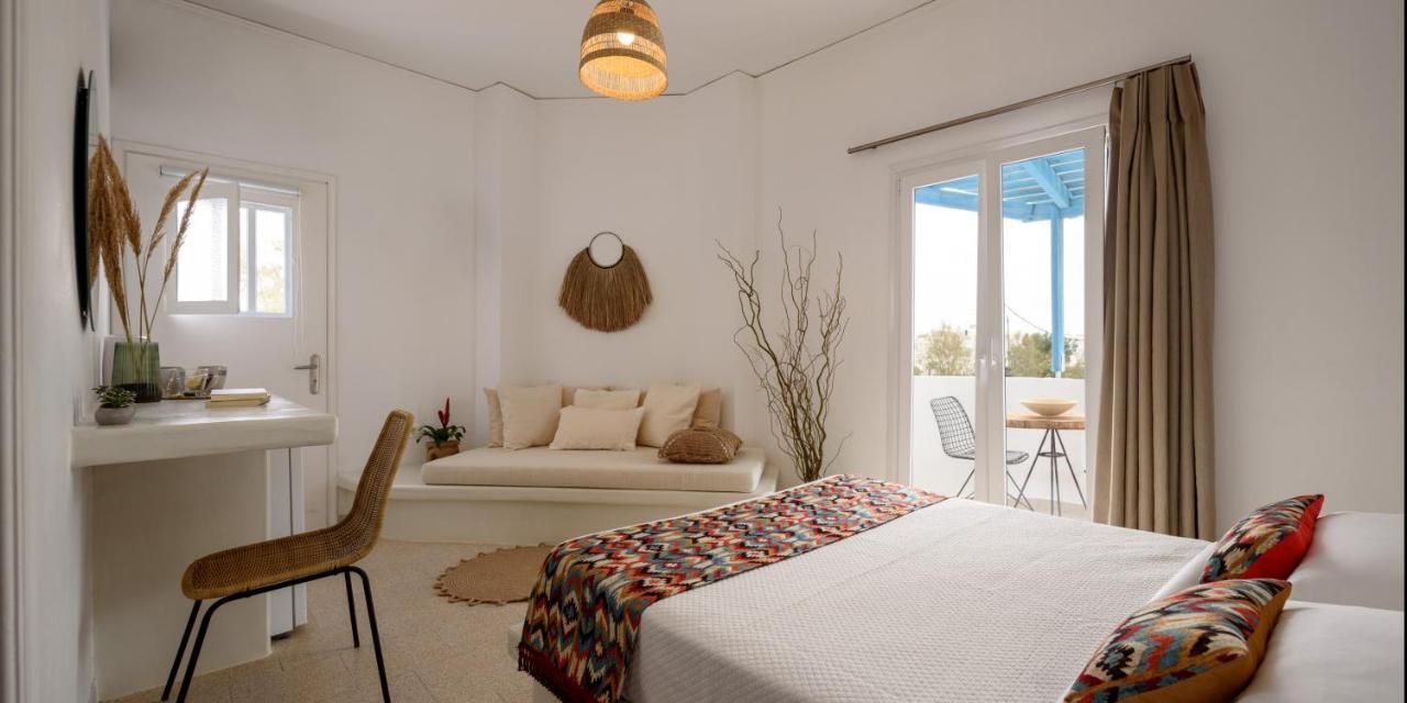 Cal Day Rooms Santorini Perissa  Exterior foto