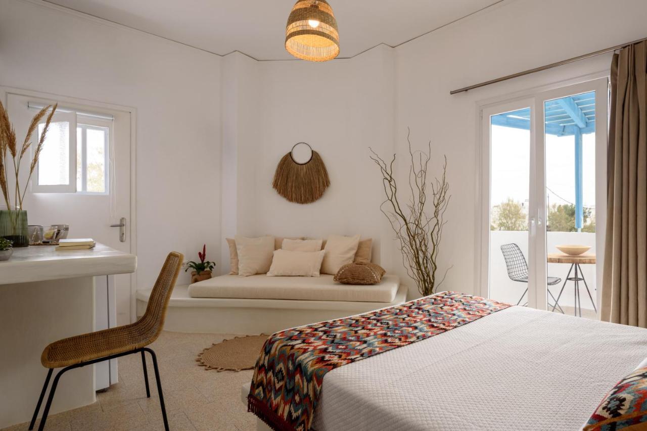 Cal Day Rooms Santorini Perissa  Exterior foto