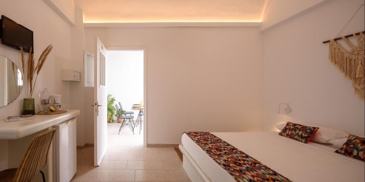 Cal Day Rooms Santorini Perissa  Exterior foto